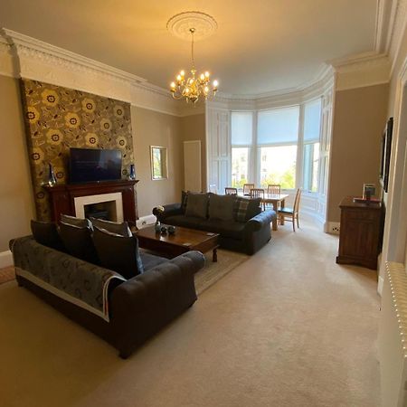 Beautiful & Bright 2 Bed Flat Murrayfield Edinburgh Luaran gambar