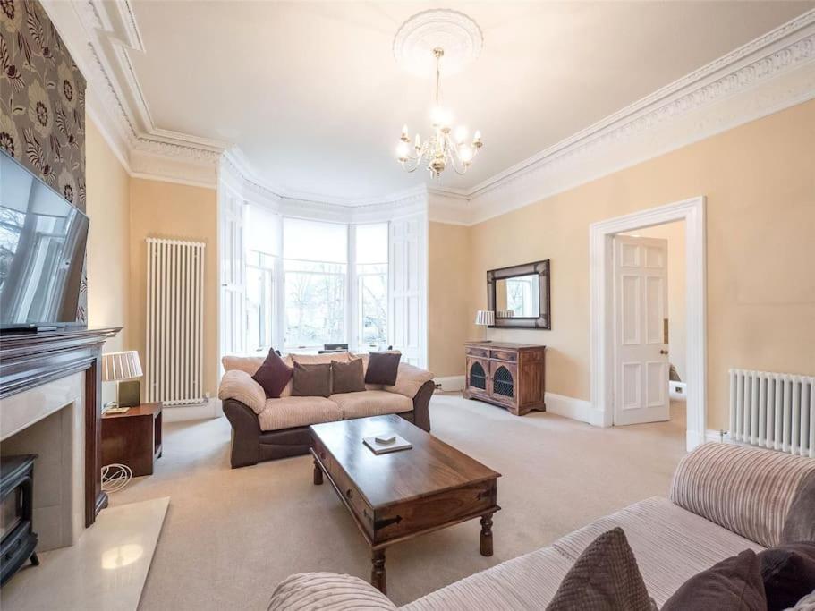 Beautiful & Bright 2 Bed Flat Murrayfield Edinburgh Luaran gambar